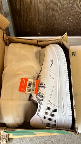 Customer photo review of Tenis 018 Maquillaje Fiusha