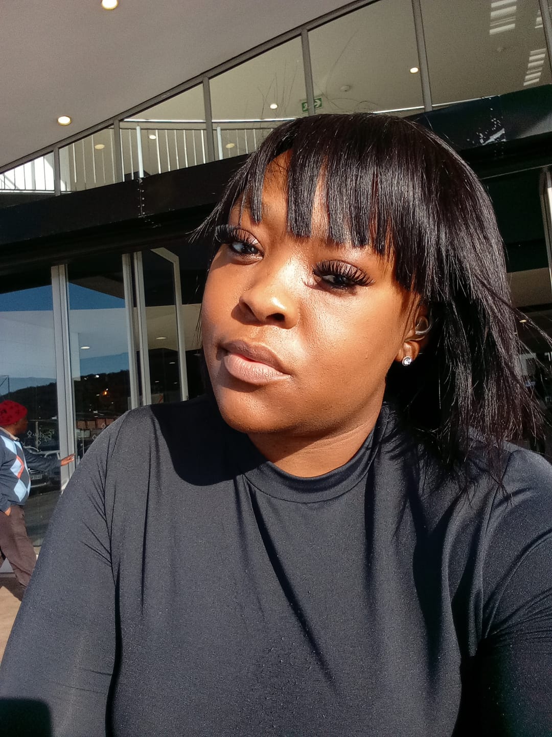 Customer photo review of NALEDI - Brazilian Fringe Bob