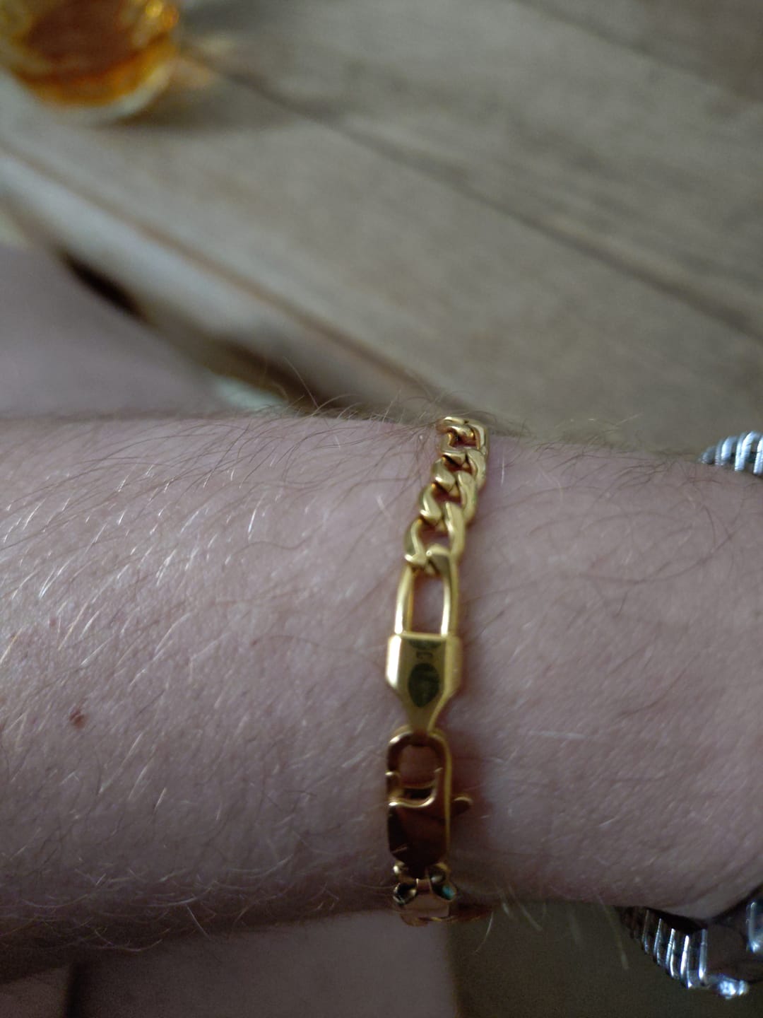 Customer photo review of CLEAN FIGARO BRACELET. - 5MM GOLD