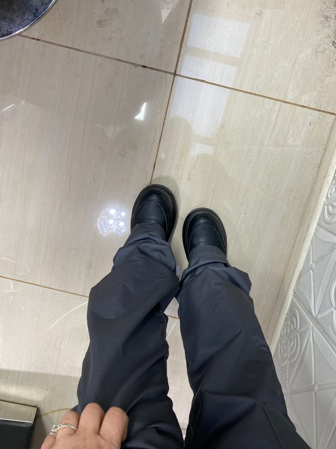 Customer photo review of Zapatilla Negra Mujer 97244