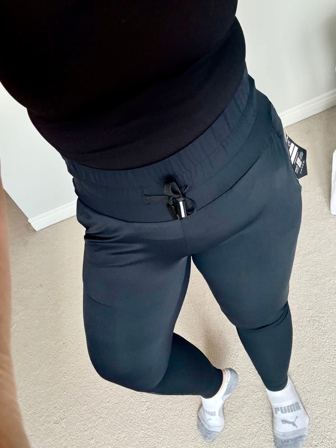Customer photo review of Formation Joggers