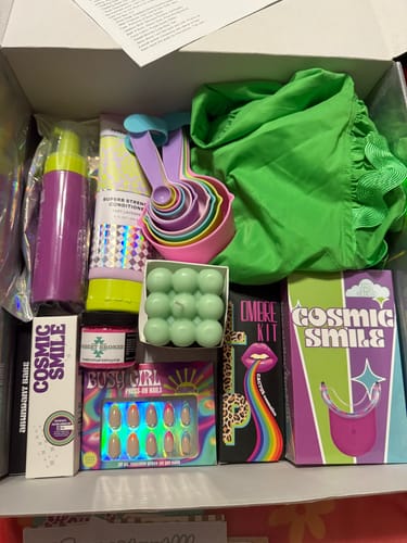 Customer photo review of DREAM SOCIETY SUBSCRIPTION BOX