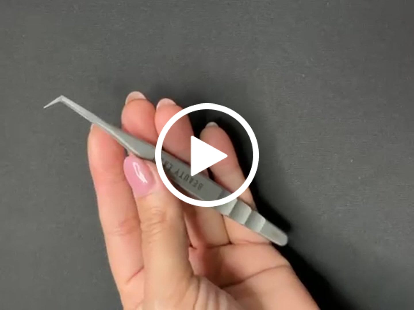 Customer video review of Pinzas Volumen Nº 01 | de Beauty Lash