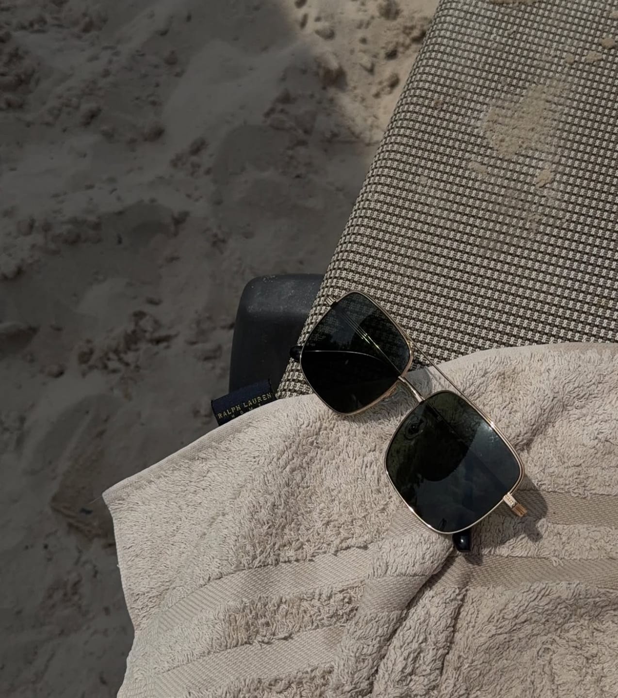 Customer photo review of Diarmuid | Oversized Aviator Polarized Sunglasses | 2024 New Arrival