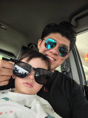 Customer photo review of Cleo Square Framed Sunglasses