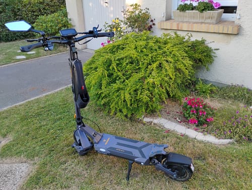 Customer photo review of Ausom DT2 Pro E-scooter