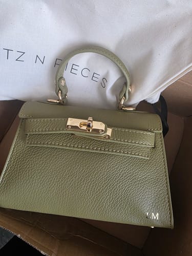 Customer photo review of The Kate Bag