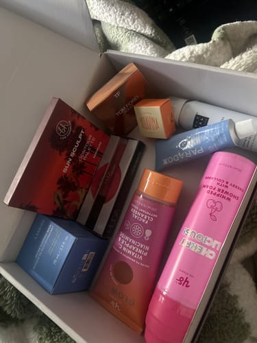 Customer photo review of Mystery Beauty Bags