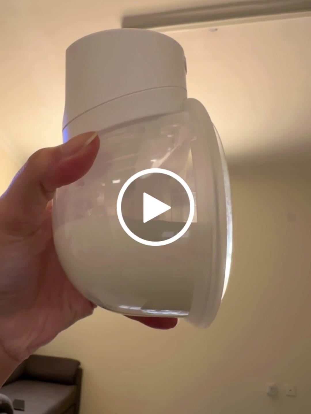 Customer video review of Momcozy S12 Pro Wearable Breast Pump