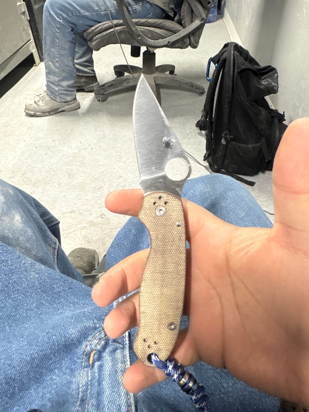 Customer photo review of Para 3 CruWear & Micarta Compression Lock Folding Knife 2.95" CPM CruWear Satin Plain Blade, Brown Canvas Micarta Handles