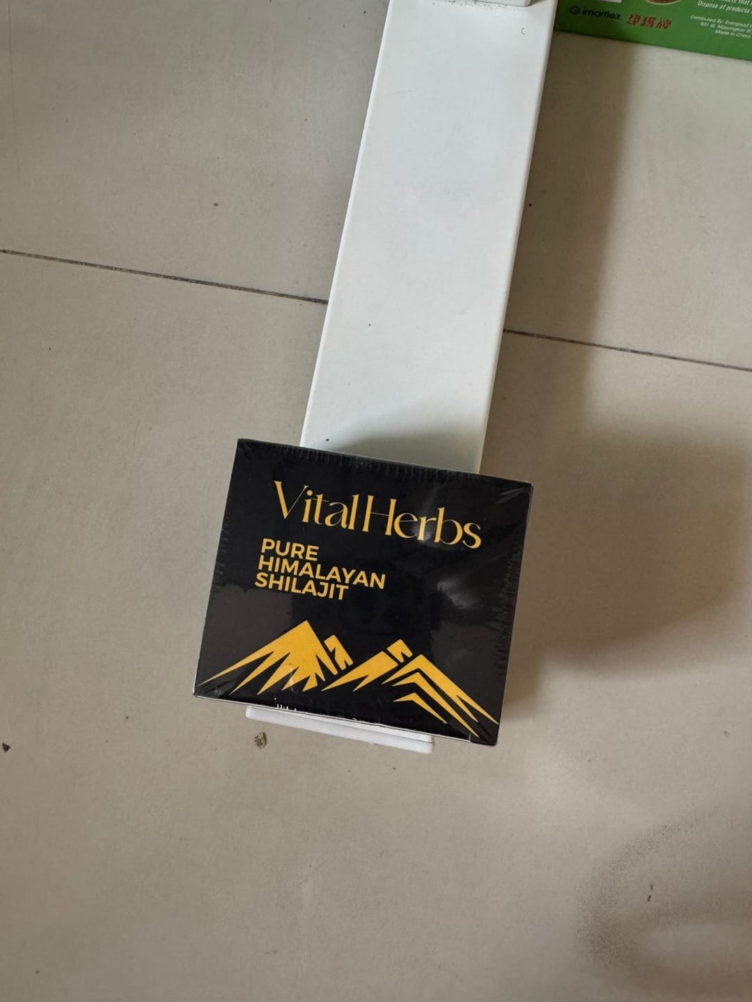Customer photo review of Pure Natural Shilajit