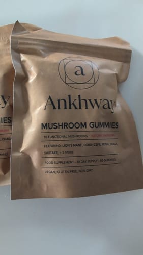 Customer photo review of 2-Month Mushroom Gummies