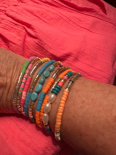 Customer photo review of Turquoise Tides Vinyl Bracelet 4mm