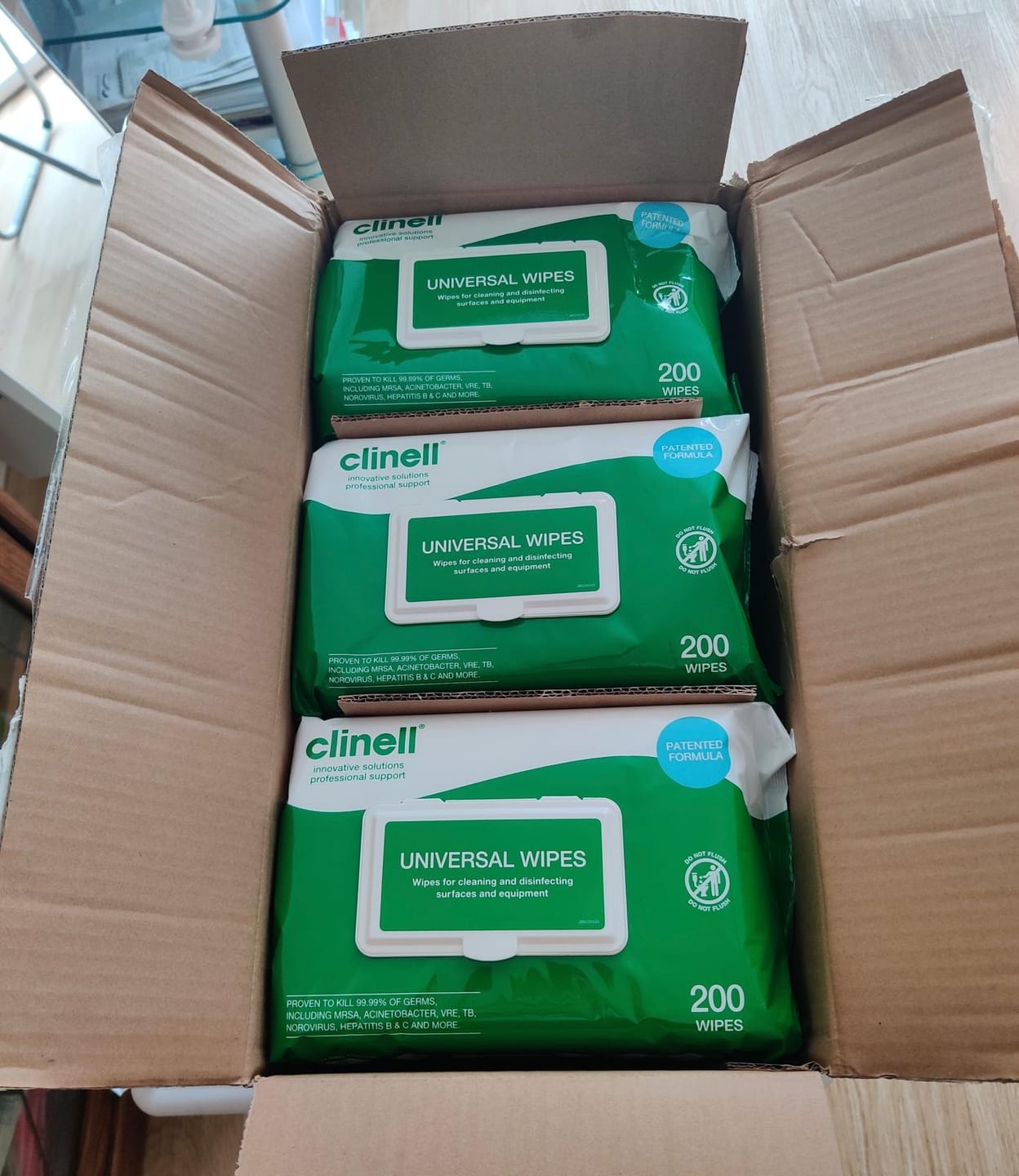Customer photo review of Clinell Universal Wipes CW200