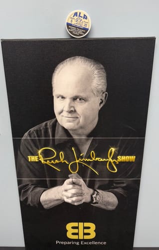 Customer photo review of Chilled Mint Nicotine Pouches