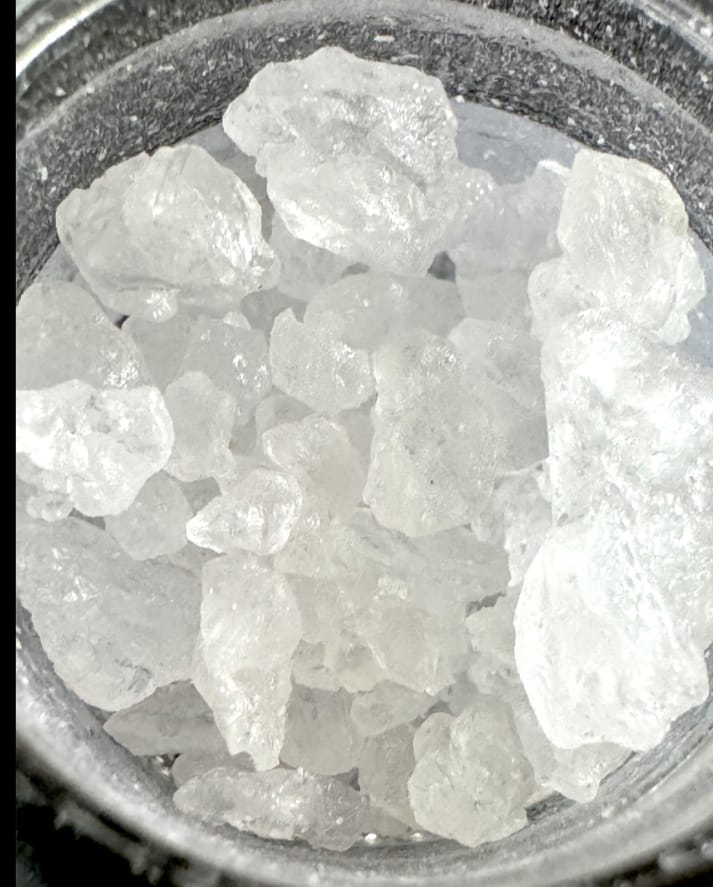 Customer photo review of THCa Isolate Tiny Crystal Diamond Powder Slab Chunks 98+%