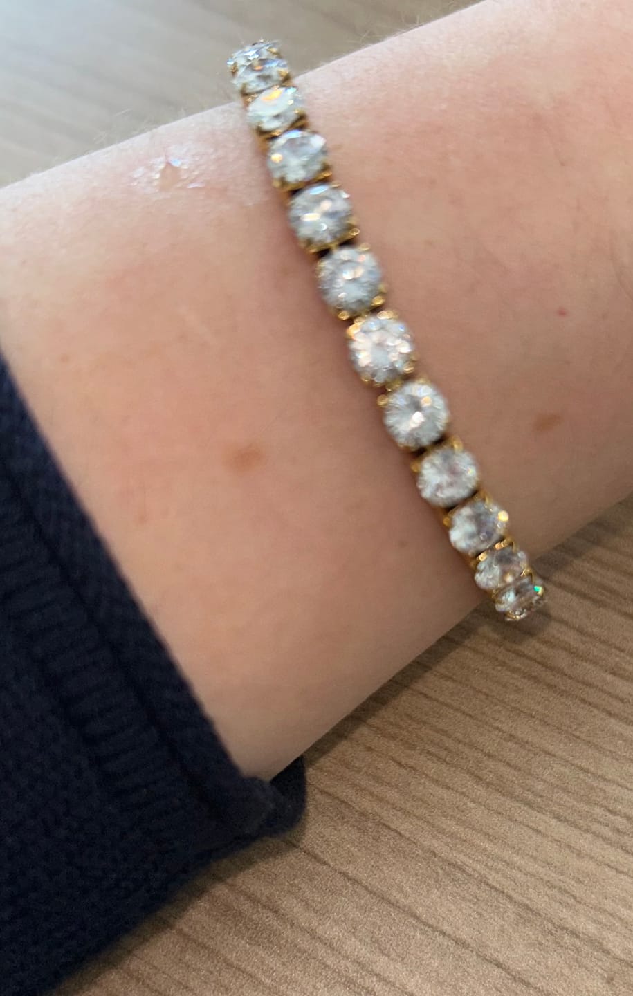Customer photo review of Tennis Armband | 18K vergoldet