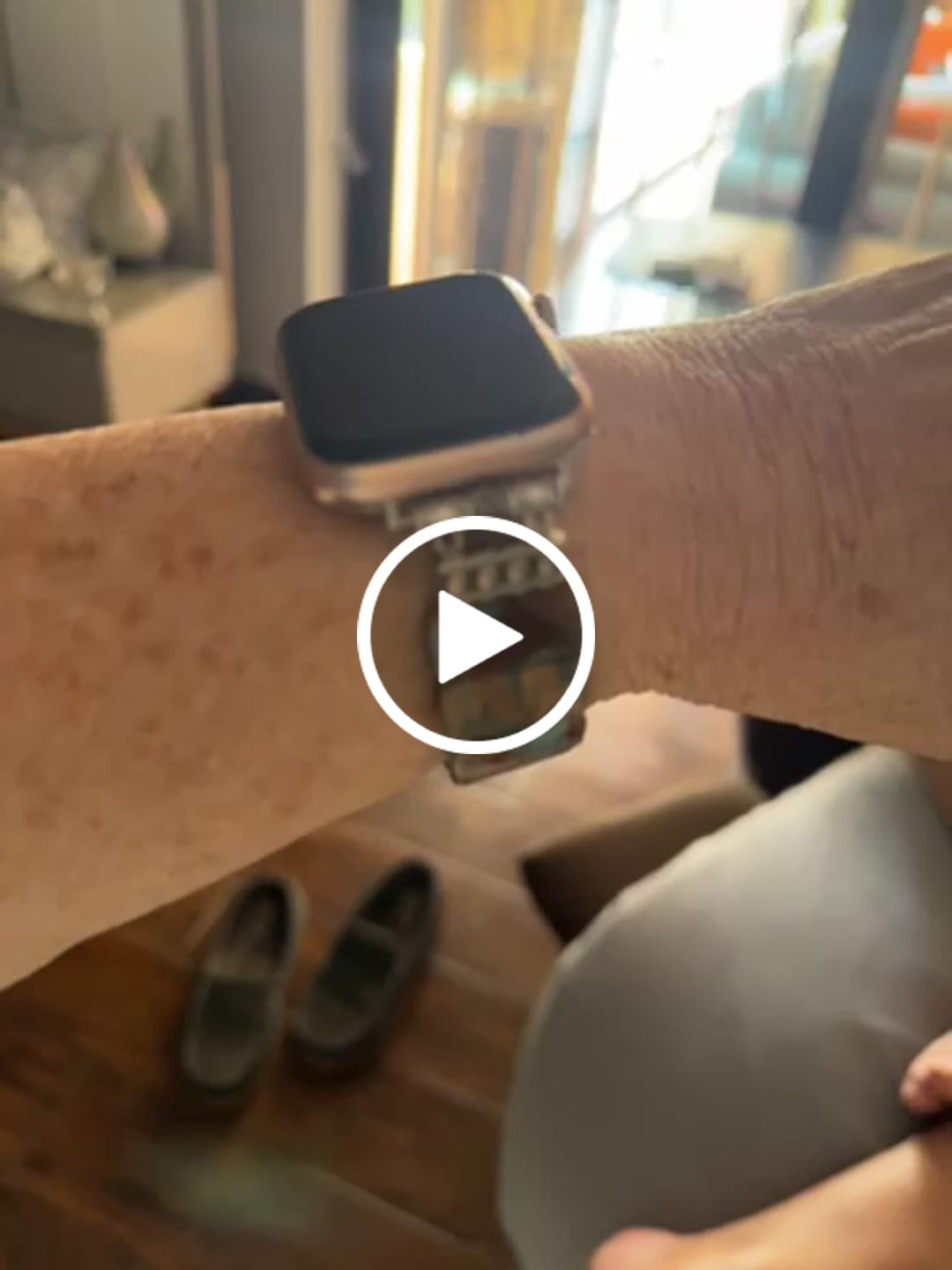 Customer video review of Earth Tibetan Jasper Stretch Apple Watch Strap
