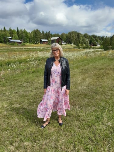 Customer photo review of Kleid V-Ausschnitt Blumenmuster Kurzarm