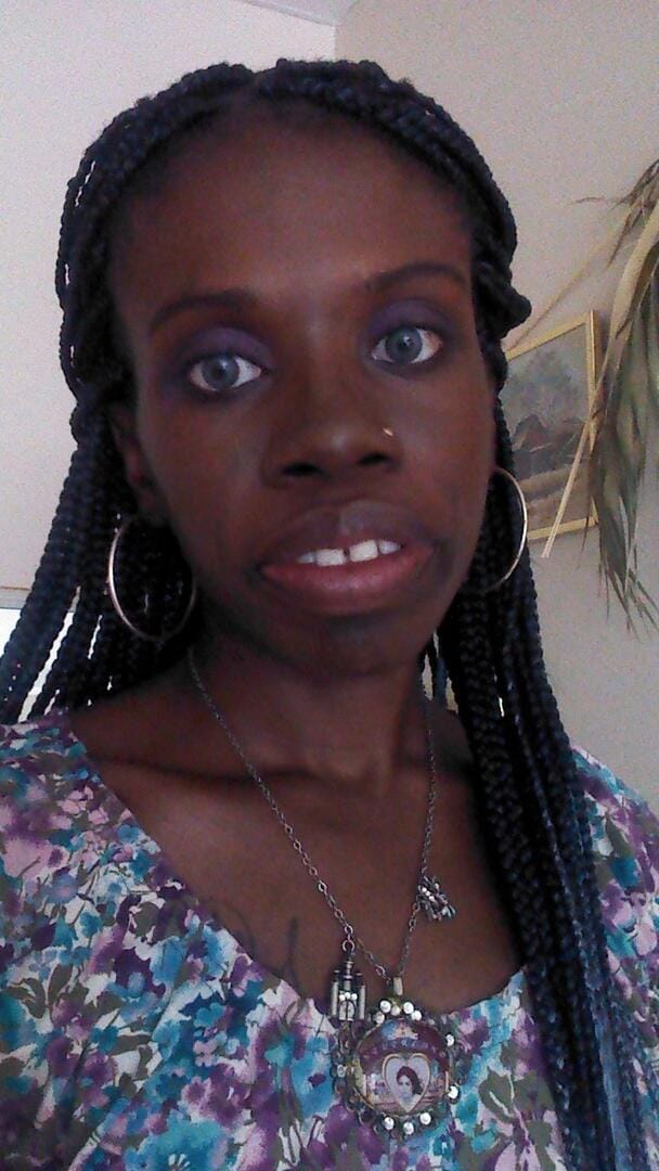 Customer photo review of Outre Pre-Stretched Kanekalon Braid - 3X X-PRESSION 52"