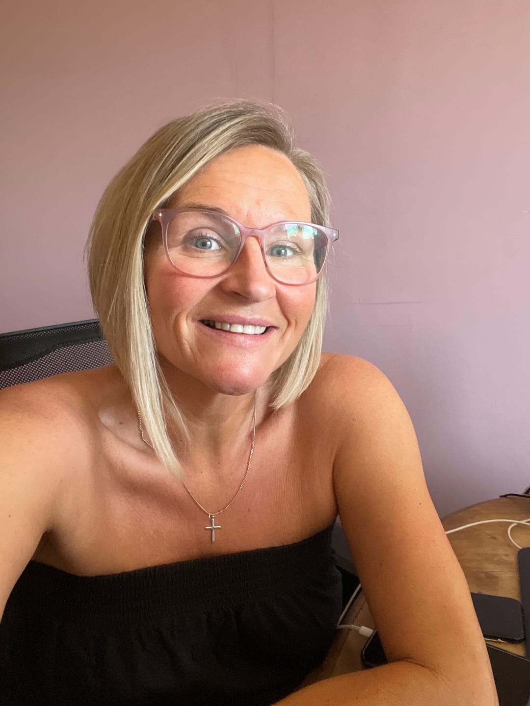 Customer photo review of Self Tanning | 150 Capsules