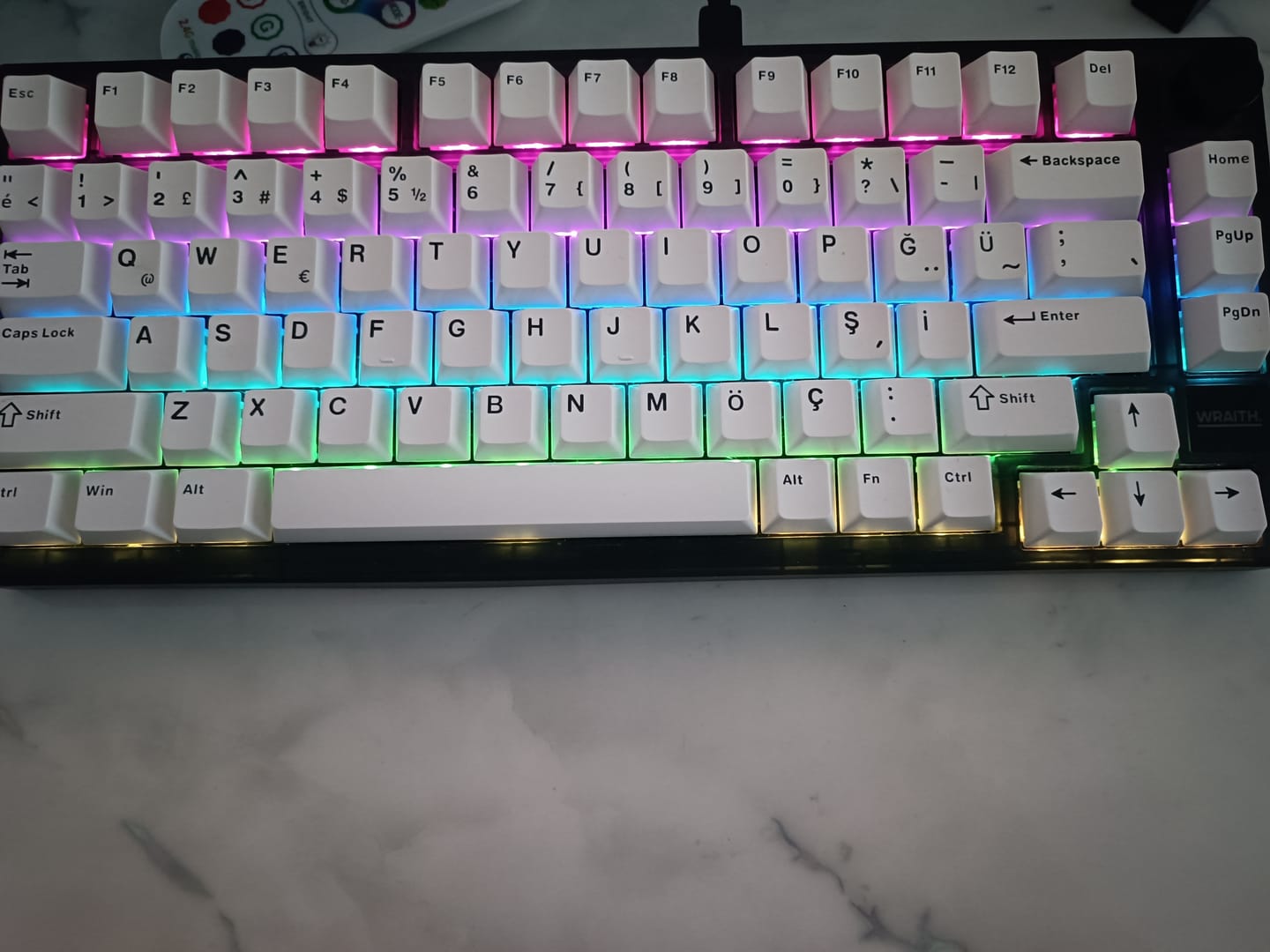 Customer photo review of Wraith Çift Enjeksiyonlu PBT Türkçe Tuş Takımı