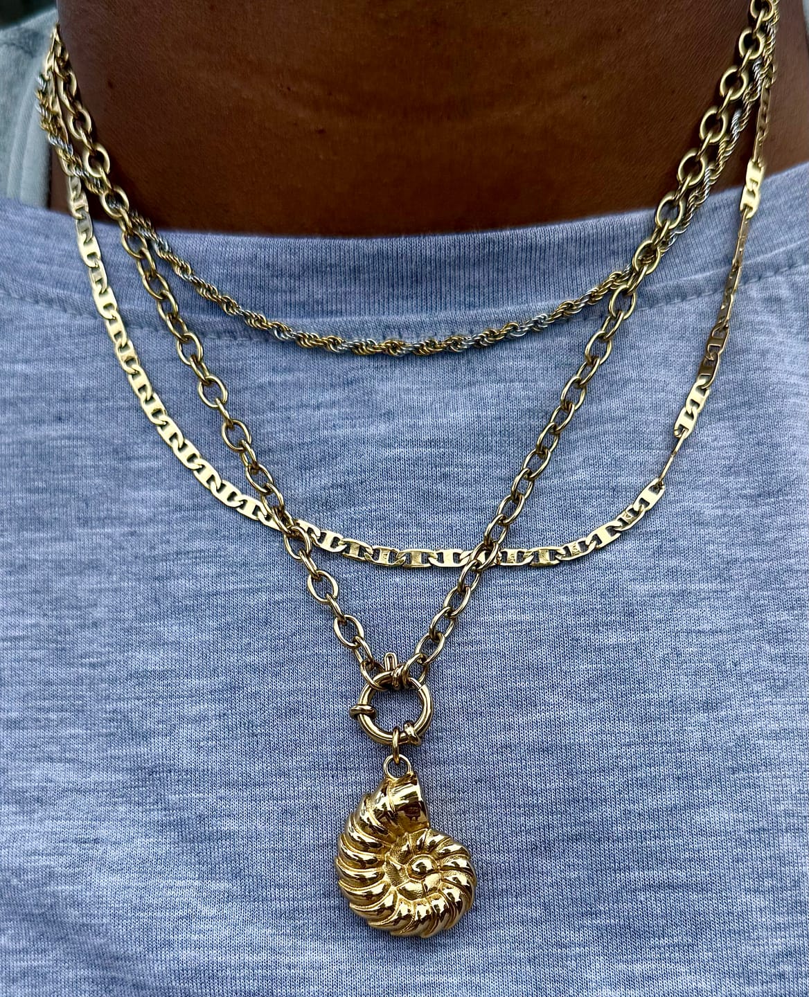Customer photo review of Siren Shell Necklace