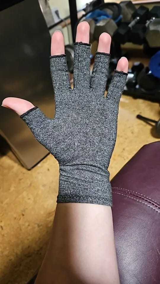 Customer photo review of Therapeutic Heat Gloves