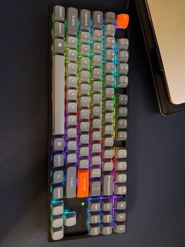 紹鈞 review of Keychron K8 Max QMK 無線機械式鍵盤(注音版本) image 1 out of 1