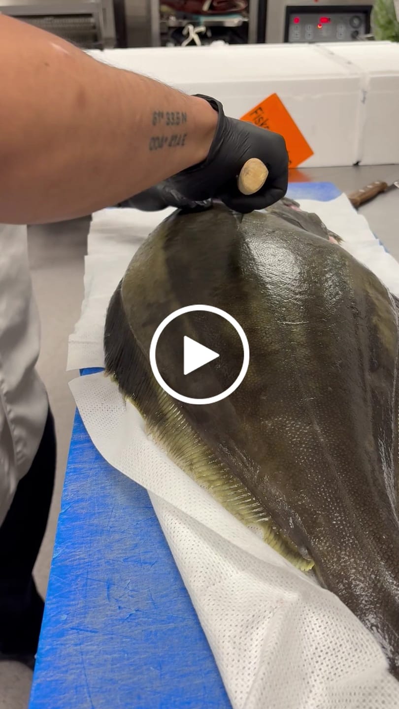 Customer video review of Japansk fileteringskniv 120 mm, SAKAI TAKAYUKI Aji Deba