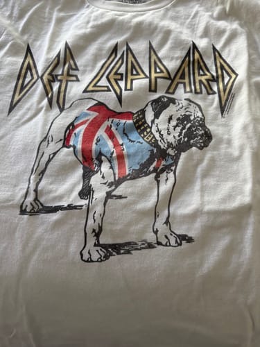 Customer photo review of Bulldog Def Leppard T-Shirt