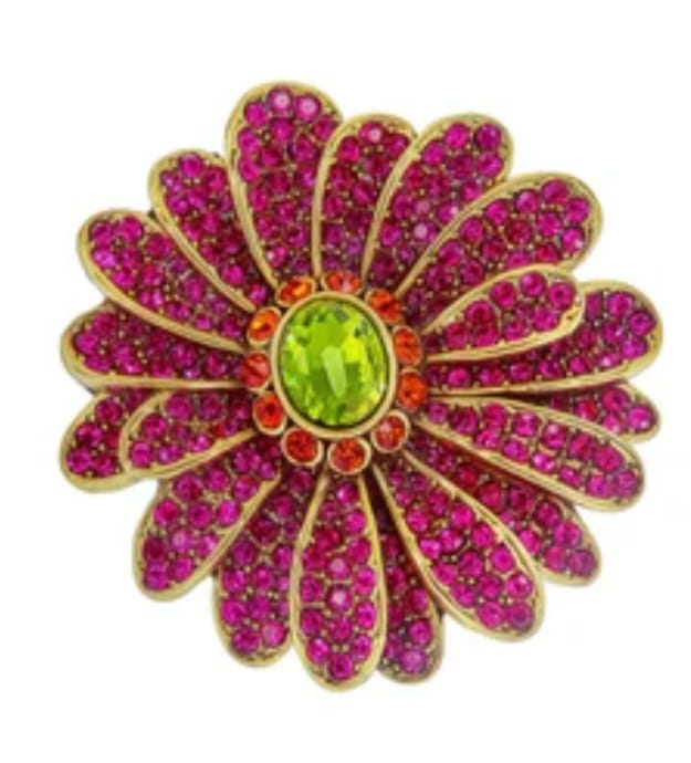 Customer photo review of Heidi Daus®"Gerber Daisy Crazy" Crystal Floral Ring
