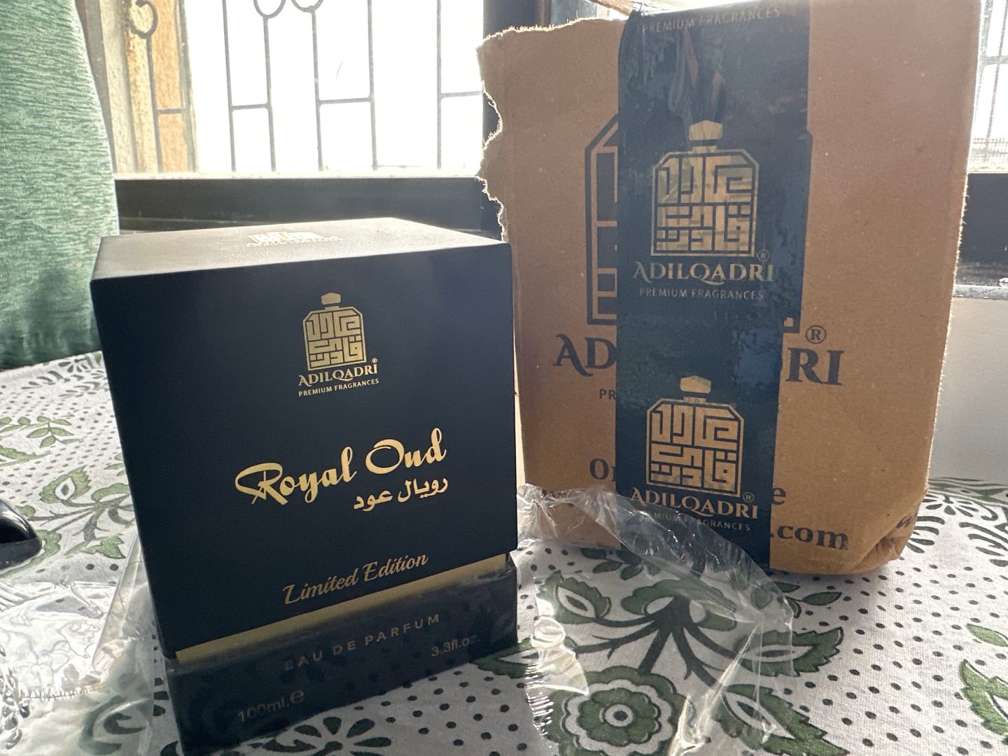 Customer photo review of Royal Oudh Luxury Eau De Perfume Spray 100 ml