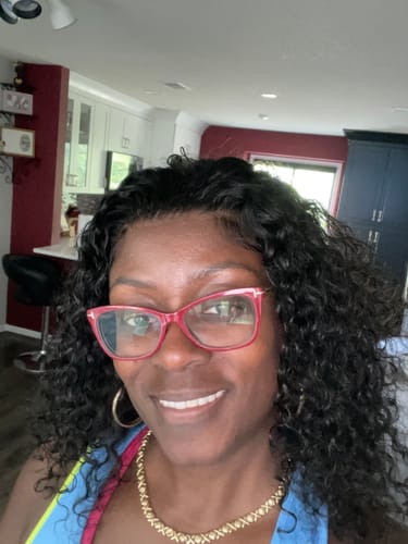 Customer photo review of CurlyMe 360 Lace Fit Wear Go Pre-Bleached Water Wave Human Hair Glueless Wig Pre-Plucked