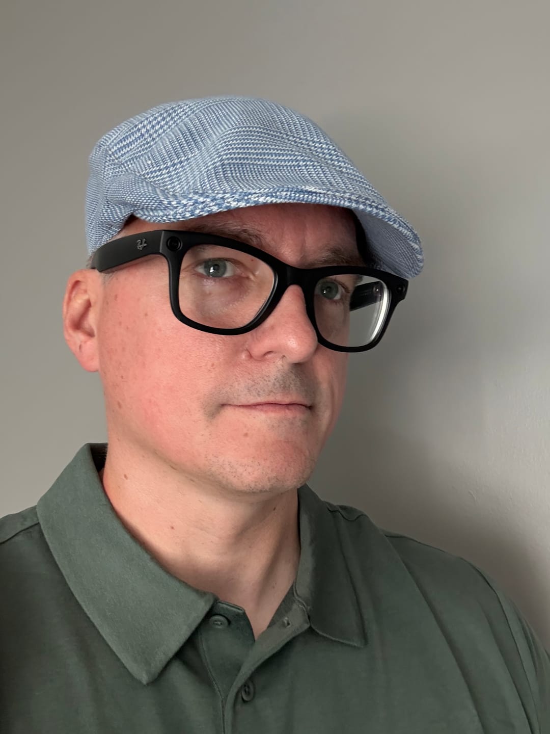 Customer photo review of Donegal Touring Cap Linen