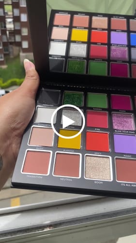 Customer video review of PALETA ATENEA X FERRAZZO: DISCOVER YOUR EDITORIAL SIDE