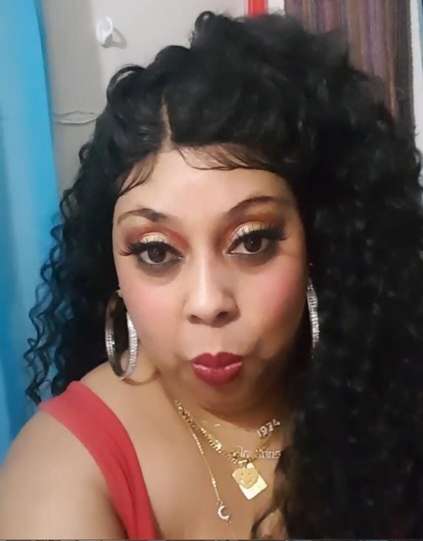 Customer photo review of FREEDOM PART LACE 404 - Synthetic Lace Front Wig