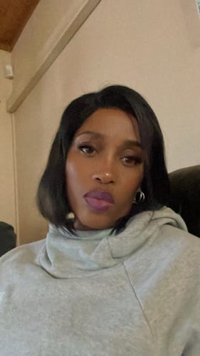 Customer photo review of OLIVIA - Brazilian 4x4 Lace Wig