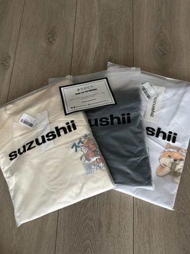 Customer photo review of Ramen Shiba Back T-Shirt