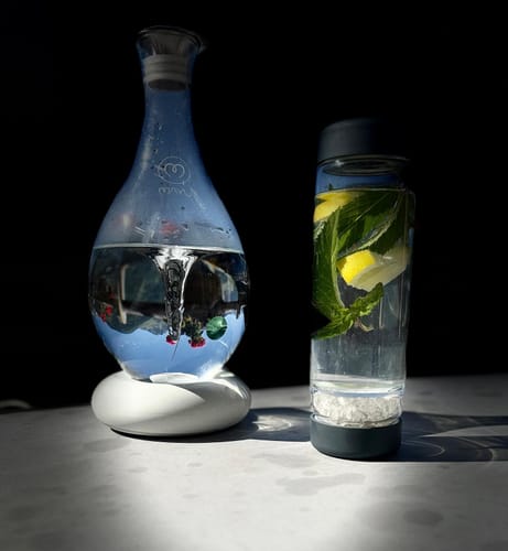 Customer photo review of VITA JUWEL inu! Trinkflasche 5dl / LAVA (Bergkristall)