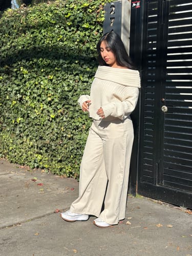 Customer photo review of SWEATER LINA AZUL