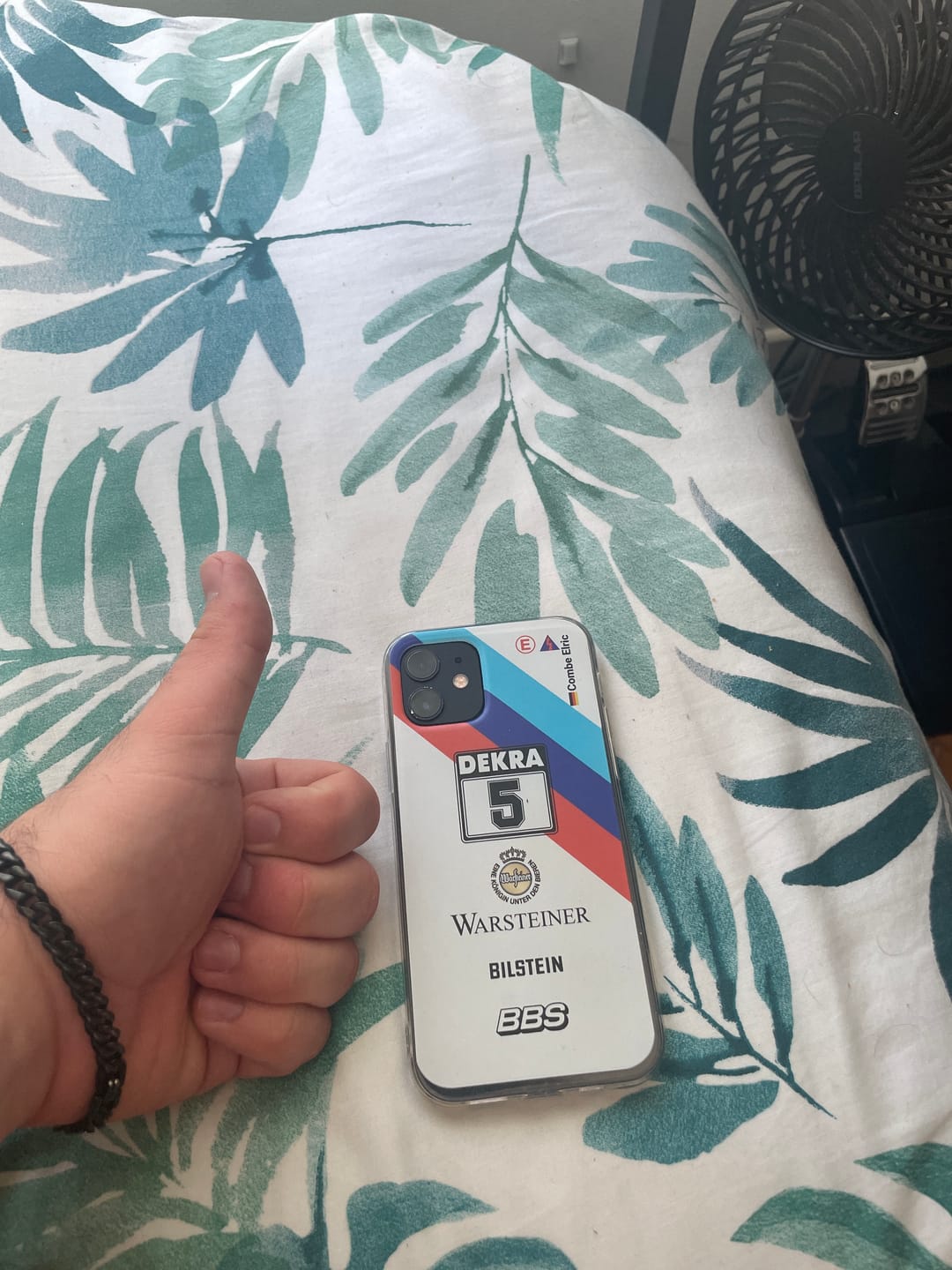 Customer photo review of M3 E30 #15 DTM Champion 1989 Livery - Individuelle Handyhülle für iPhone
