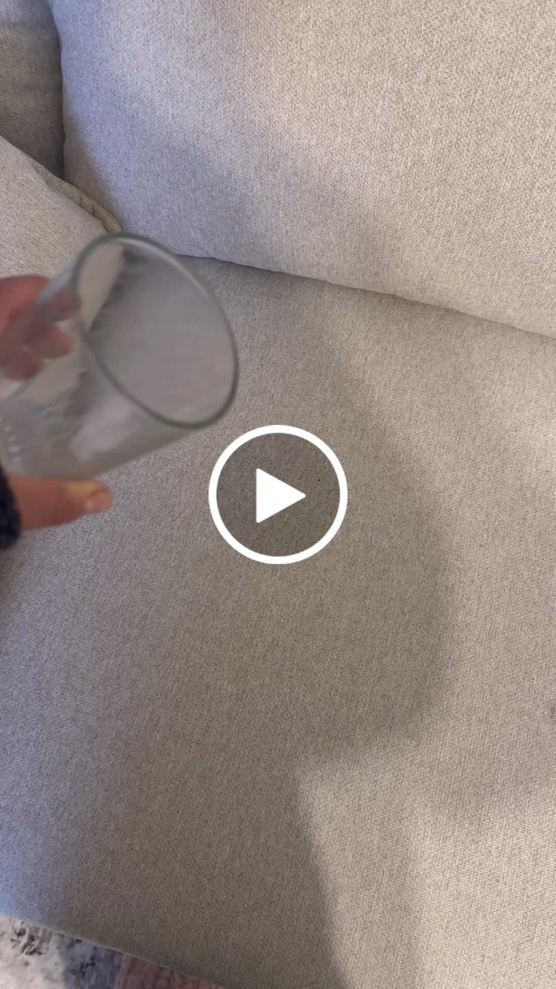 Customer video review of Protector Textil 500 ml
