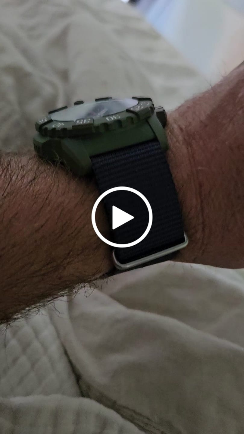 Customer video review of Luminox 3503.ND Navy Seal 3500 Men's Blue Band Dive Watch
