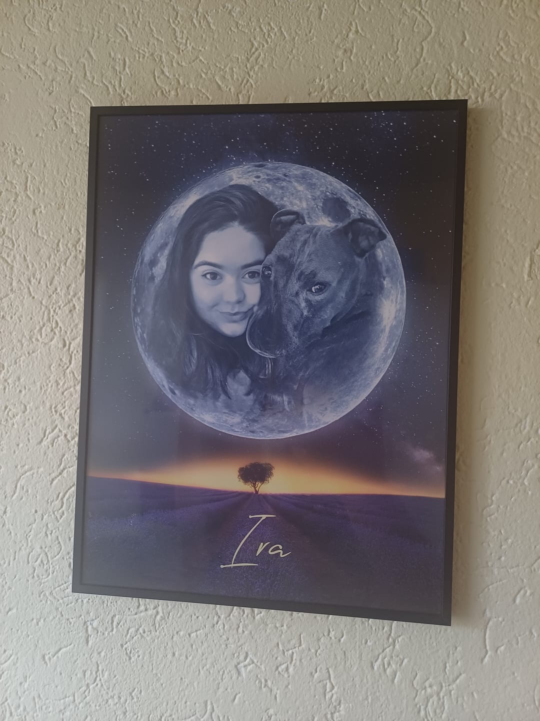 Customer photo review of Personalisiertes Portrait - Mond Stil