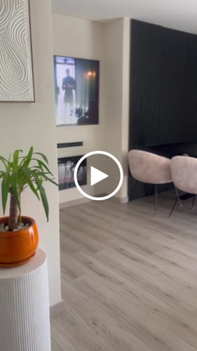 Customer video review of Terra vase - Beige