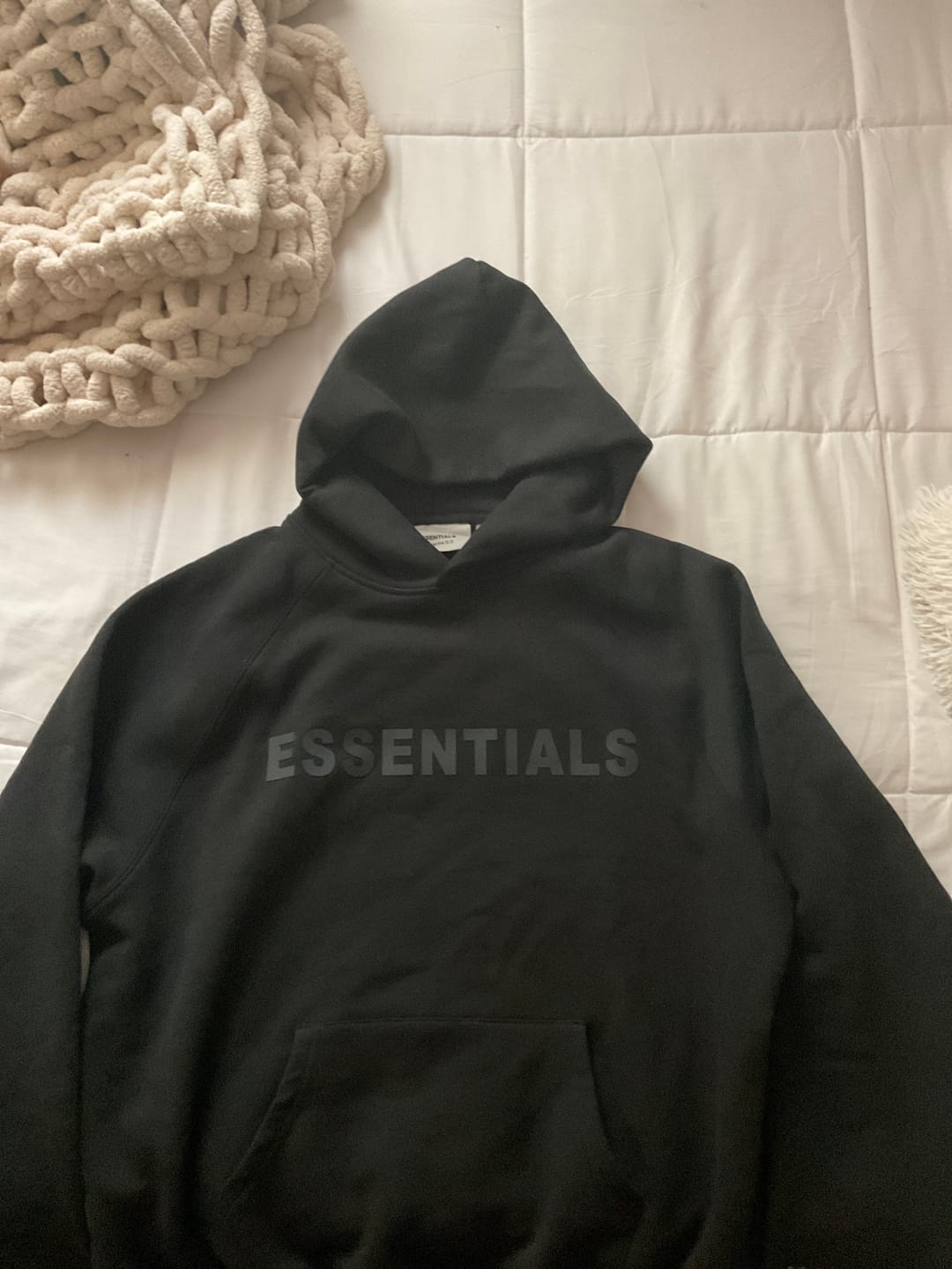 Customer photo review of NEW! Stylish 3:3 Essentials Hooded Sweatshirt 3:3 3SS3NTIALS HOODIE (Black)