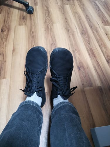 Customer photo review of Vaistoa Rento 2 | Canvas Barefoot Sneakers