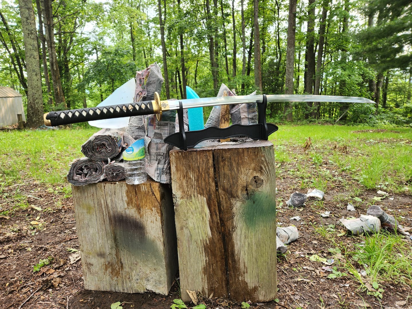 Customer photo review of The Surudoi Handmade Katana Extra Sharp Spring Steel Unokubi-Zukuri