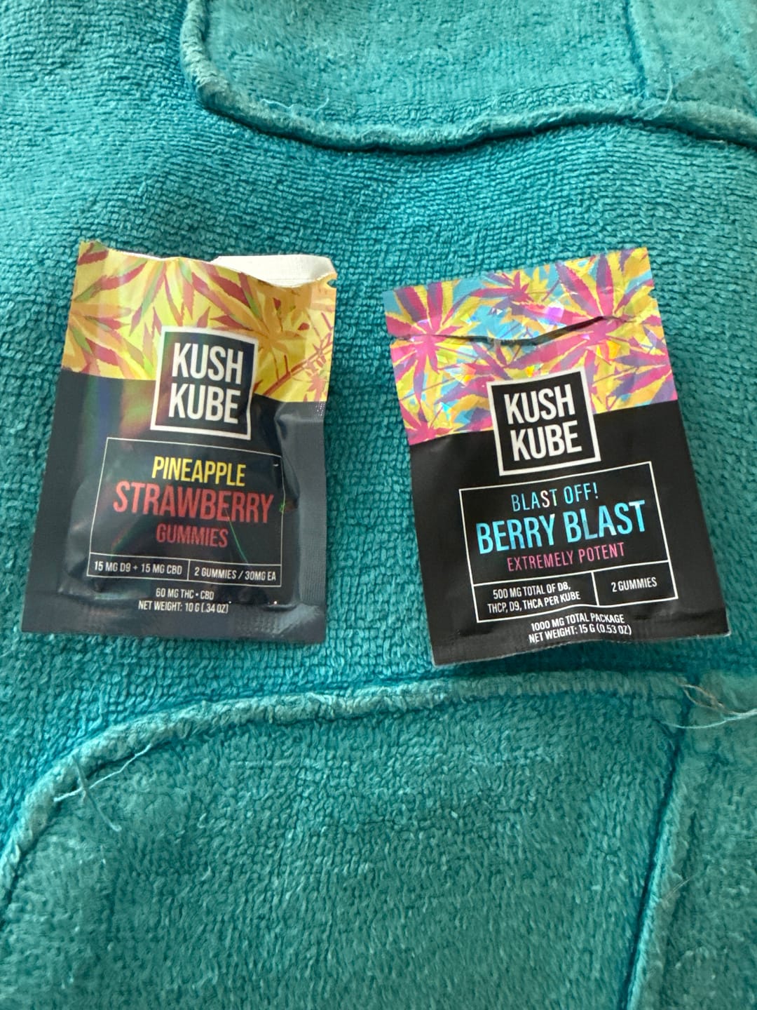 Customer photo review of Pineapple Strawberry Kush Kube - 15mg THC